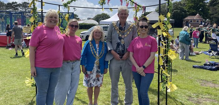 Mayor and Mayoress of Poole at Forest Holme's Tie A Yellow Ribbon
